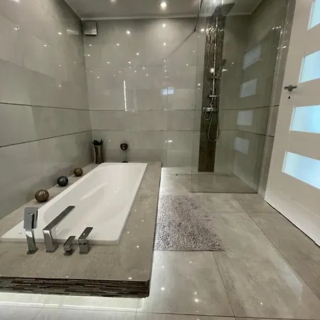 Martina Rooms&restaurant * Leba