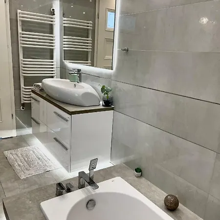 Kwatera prywatna Martina Rooms&restaurant *