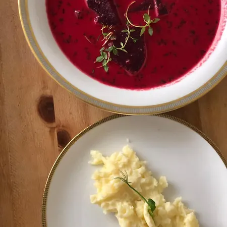 Martina Rooms&restaurant Leba