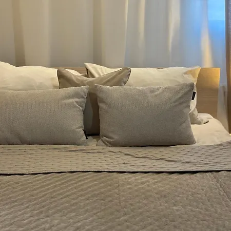 民宿 Martina Rooms&restaurant 莱鲍